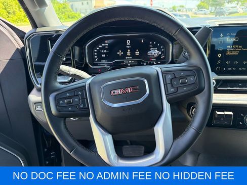 Used 2025 GMC Sierra 1500 SLT AWD/4WD image 16