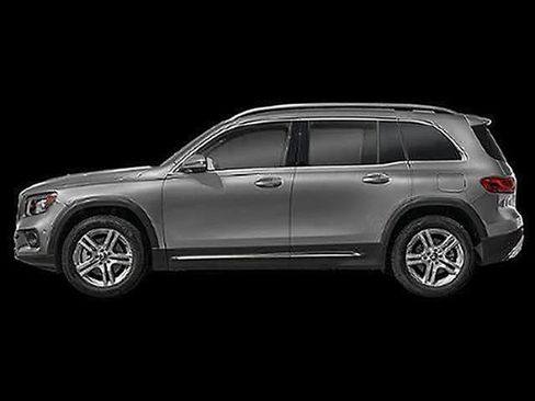 Used 2023 Mercedes-Benz GLB 250 4MATIC image 44