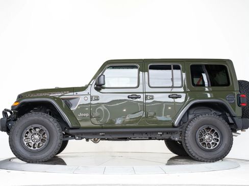 Used 2023 Jeep Wrangler Unlimited Rubicon 392 image 11