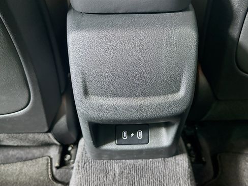 Used 2025 Kia K5 LXS image 28