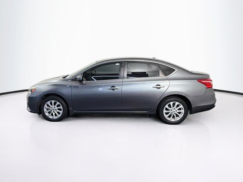 Used 2019 Nissan Sentra SV FWD image 4