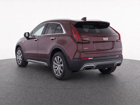 Used 2019 Cadillac XT4 Premium Luxury w/ Enhanced Visibility Package AWD/4WD image 3
