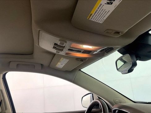 Used 2016 Cadillac SRX Luxury w/ Driver Awareness Package FWD image 22