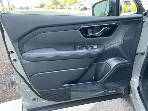 Certified 2025 Subaru Forester Limited AWD/4WD image 10