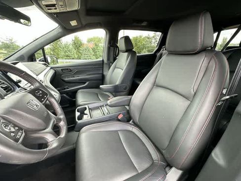 Used 2023 Honda Odyssey Sport image 16