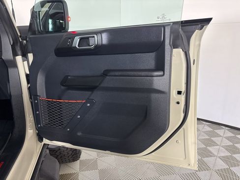 Used 2025 Ford Bronco Raptor w/ Interior Carbon Fiber Pack image 27