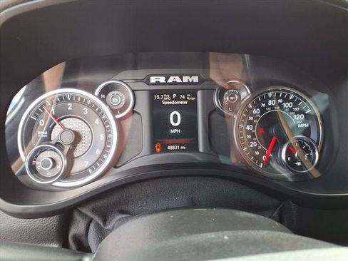 Used 2021 RAM 1500 Big Horn AWD/4WD image 14