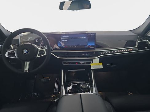 New 2026 BMW X6 xDrive40i w/ Premium Package image 8