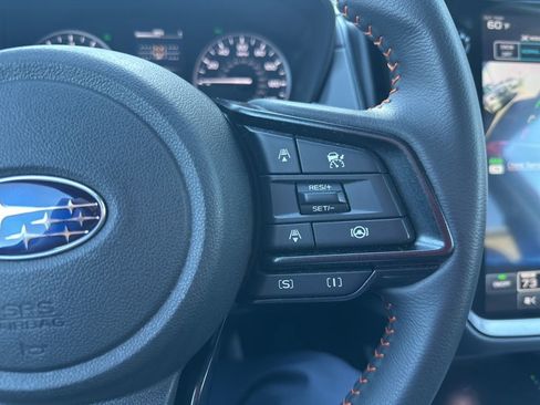 Used 2025 Subaru Crosstrek 2.5i Limited w/ Crosstrek Mirror Package image 28