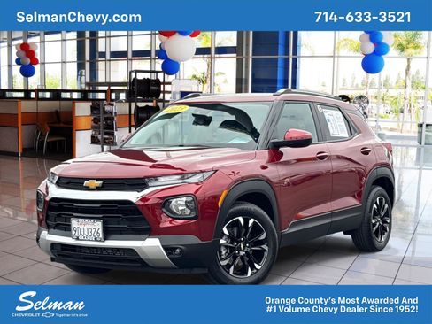 Used 2023 Chevrolet TrailBlazer LT image 1