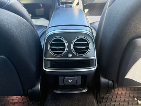 Used 2018 Mercedes-Benz S 560 4MATIC Sedan image 42
