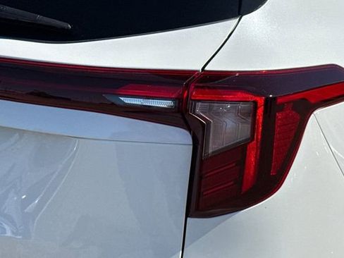 New 2026 Kia Seltos EX FWD image 35