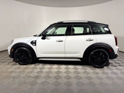 Used 2024 MINI Cooper Countryman S FWD image 3