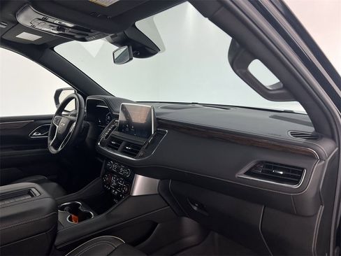 Used 2024 Chevrolet Tahoe Premier image 27