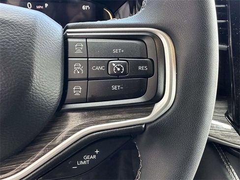 Used 2022 Jeep Wagoneer Series III w/ Convenience Group I image 25