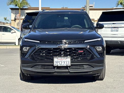 Used 2024 Chevrolet TrailBlazer RS image 2