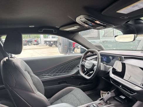 New 2025 Dodge Charger R/T w/ Quick Order Package 25M R/T image 29