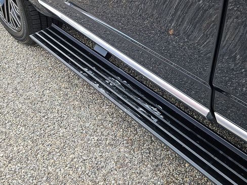 Used 2022 GMC Yukon XL Denali w/ Max Trailering Package image 7