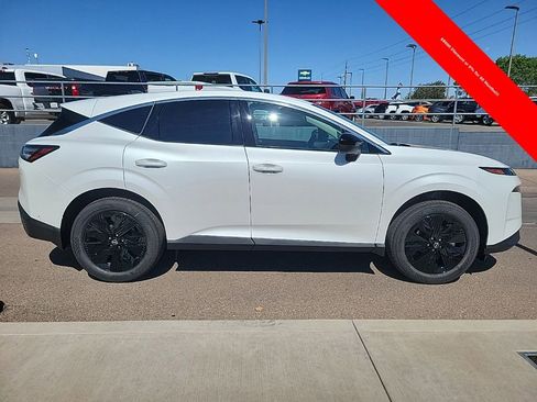 New 2025 Nissan Murano SV AWD/4WD image 8