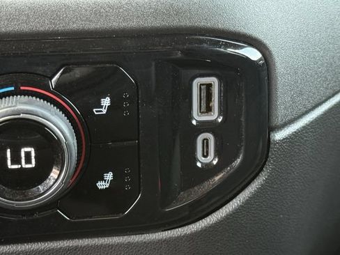Certified 2026 Chevrolet Silverado 1500 LT RWD image 22