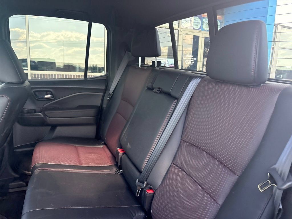 Certified 2026 Honda Ridgeline Black Edition image 41