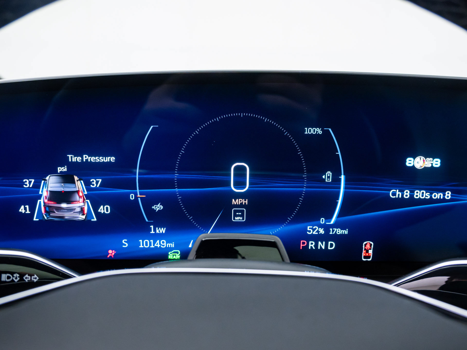 Used 2025 Cadillac Lyriq Luxury AWD/4WD image 24
