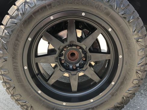 Used 2017 RAM 1500 Sport RWD image 10