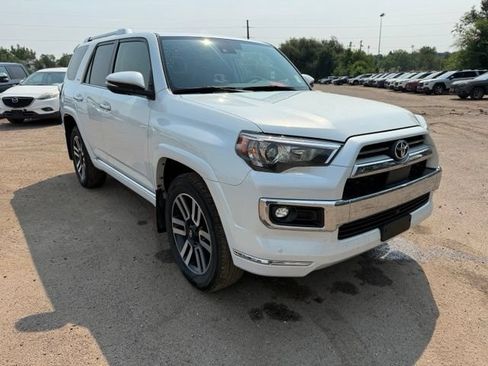 Used 2024 Toyota 4Runner Limited AWD/4WD image 7