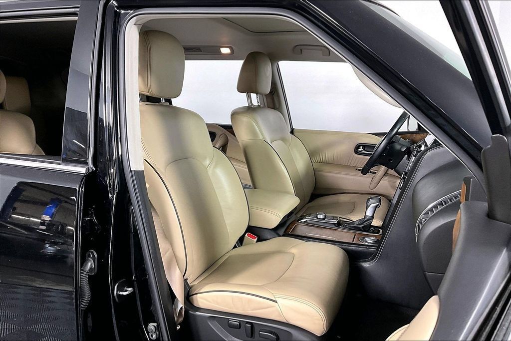 Used 2021 Nissan Armada SL w/ Captain's Chairs Package RWD image 7