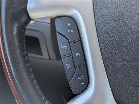 Used 2007 Cadillac Escalade AWD w/ Information Package image 11
