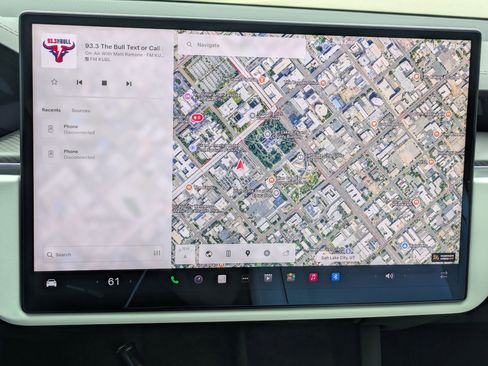 Used 2023 Tesla Model X Plaid image 22