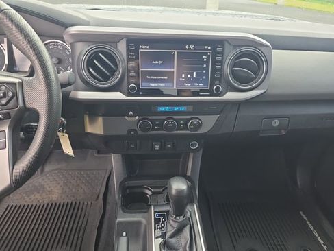 Used 2021 Toyota Tacoma SR5 image 19