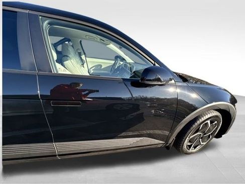 Certified 2023 Hyundai Ioniq 5 SEL w/ Cargo Package image 14