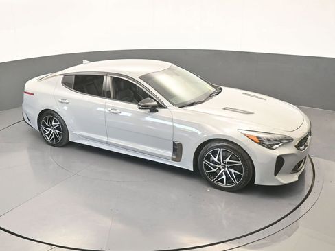 Used 2022 Kia Stinger GT-Line image 54