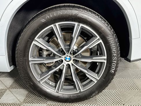 Used 2026 BMW X5 sDrive40i w/ M Sport Package RWD image 35