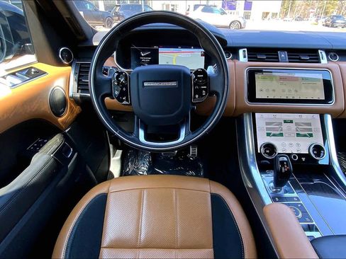 Used 2019 Land Rover Range Rover Sport Supercharged image 6