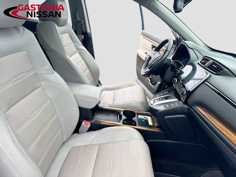 Used 2022 Honda CR-V Touring image 37