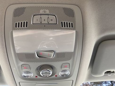 Used 2017 Audi Q5 2.0T Premium image 35