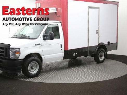Used 2023 Ford E-350 and Econoline 350 Super Duty w/ Power Windows & Locks Group RWD image 55