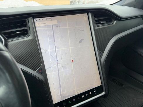 Used 2018 Tesla Model S 75D image 24