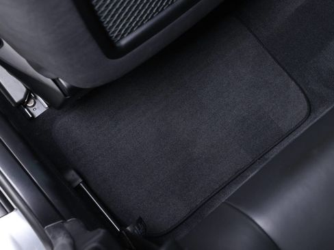 Used 2005 BMW M3 Coupe image 67