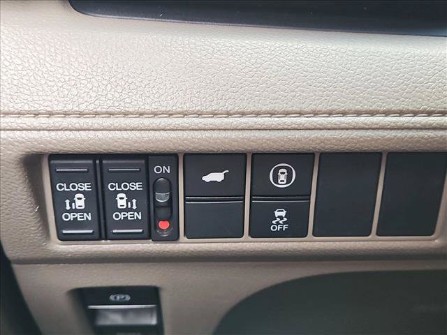 Used 2022 Honda Odyssey EX-L image 17