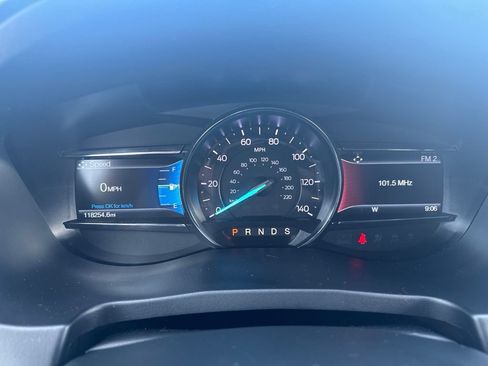 Used 2019 Ford Explorer Limited w/ Class III Trailer Tow Package FWD image 25