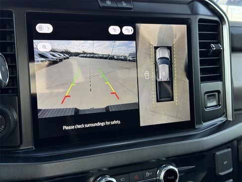 New 2026 Ford F250 Platinum w/ Tremor Off-Road Package image 16