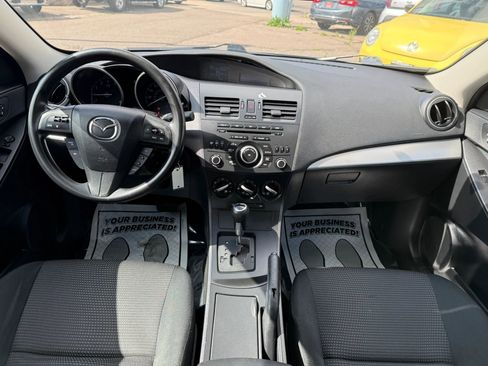 Used 2013 MAZDA MAZDA3 i Sport FWD image 26