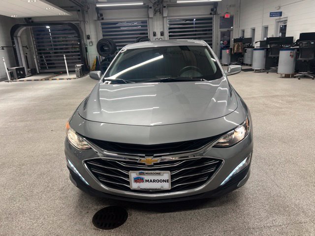Used 2024 Chevrolet Malibu LT FWD image 2