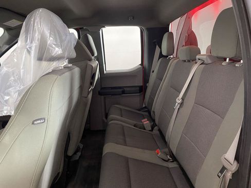 Used 2018 Ford F150 XL w/ Equipment Group 101A Mid AWD/4WD image 17
