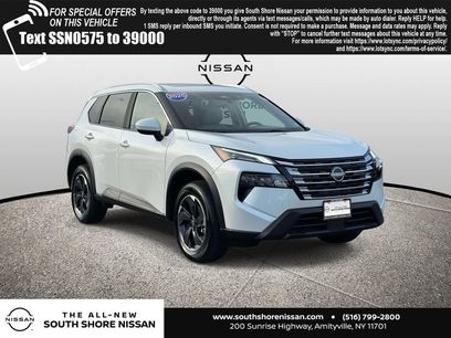 Used 2025 Nissan Rogue SV w/ SV Premium Package