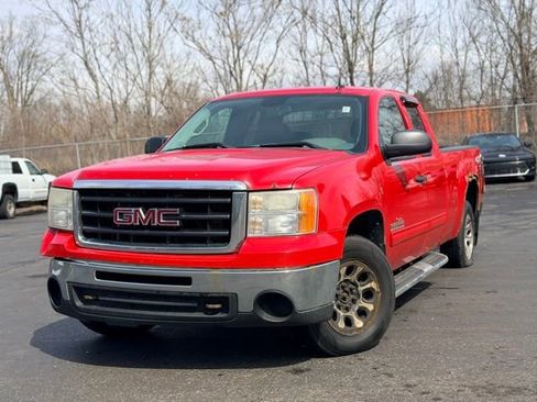 Used 2010 GMC Sierra 1500 SL image 1