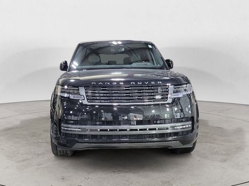 New 2025 Land Rover Range Rover SE image 8